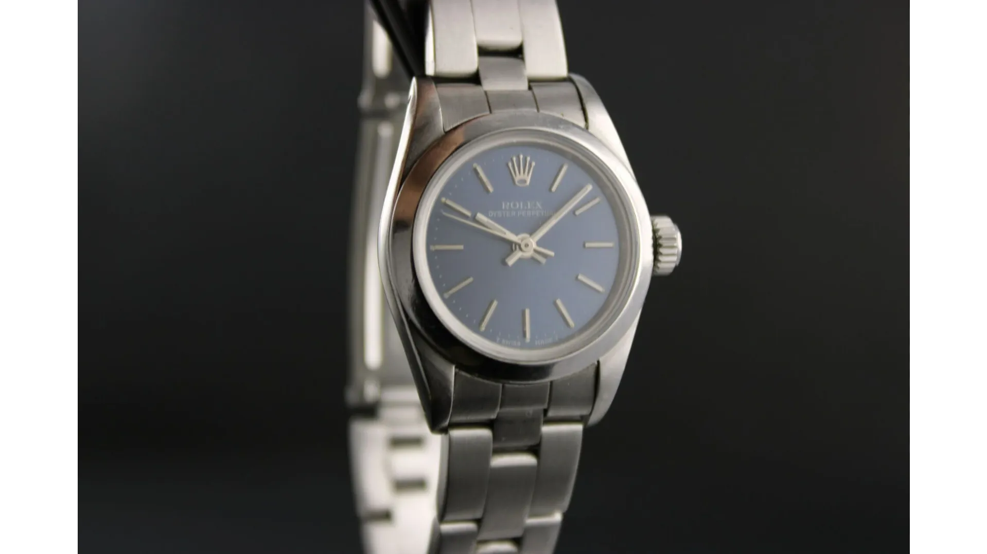 Rolex Oyster Perpetual 67180 24mm Stainless steel Blue 1