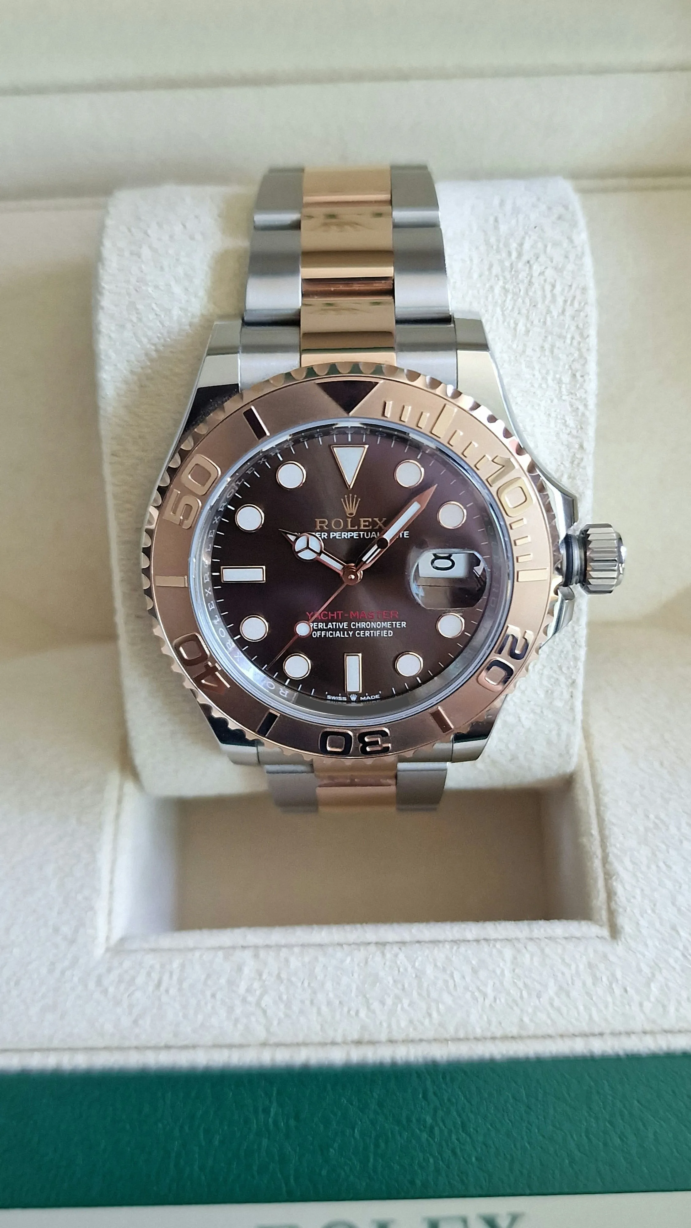 Rolex Yacht-Master 40 126621 40mm Rose gold and Stainless steel Chocolate 2