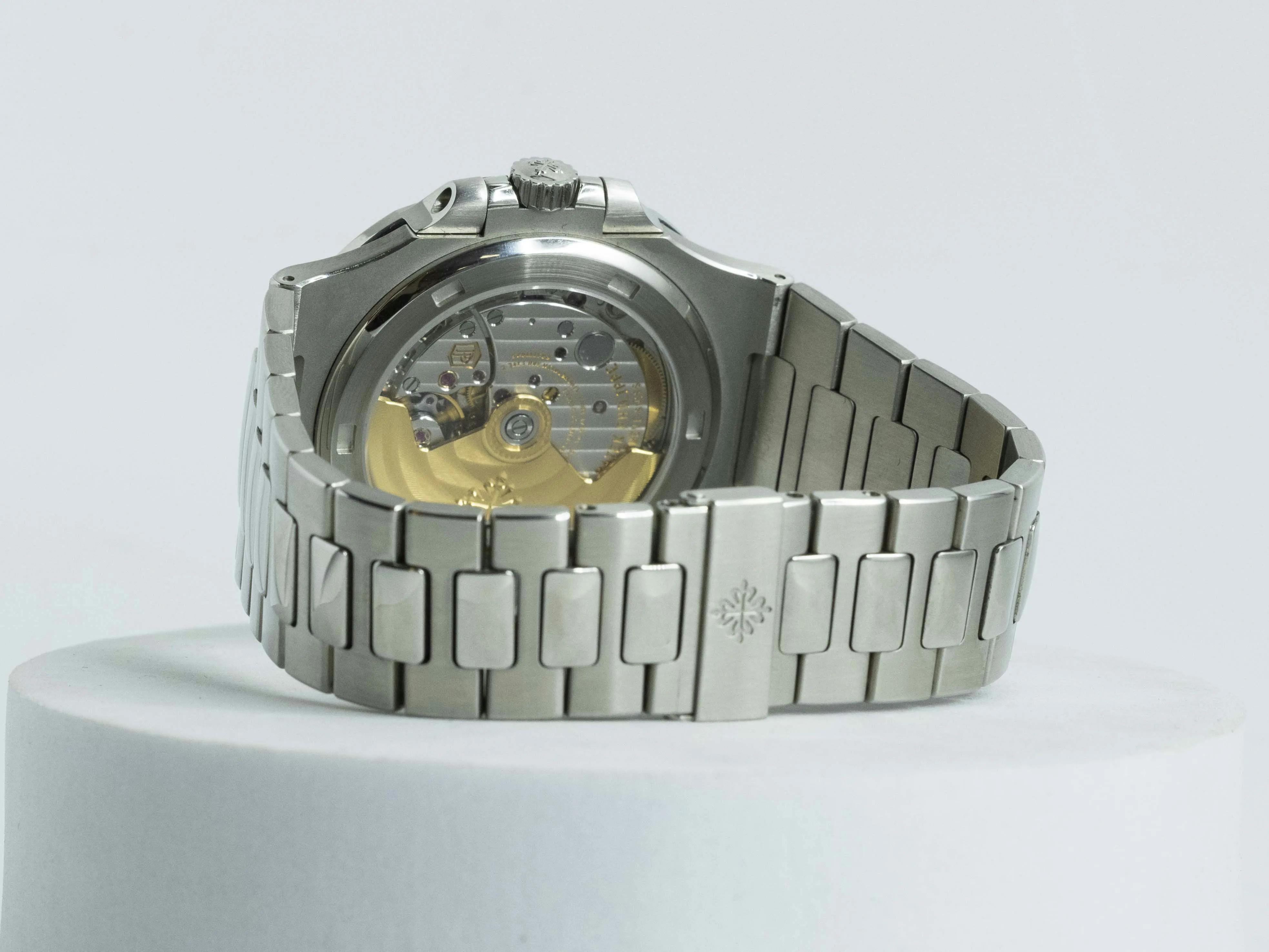 Patek Philippe Nautilus 5711/1A 40mm Stainless steel Blue 15