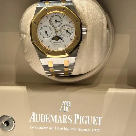 Audemars Piguet Royal Oak Perpetual Calendar 25654BA.OO.0944BA.01 39mm Yellow gold and Stainless steel White 7