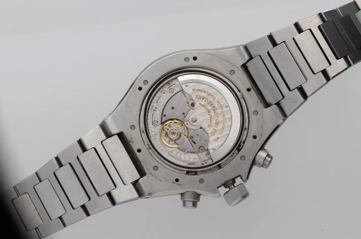 Girard-Perregaux Laureato 8017 40mm Stainless steel Grey 4