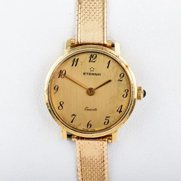 Eterna Yellow gold