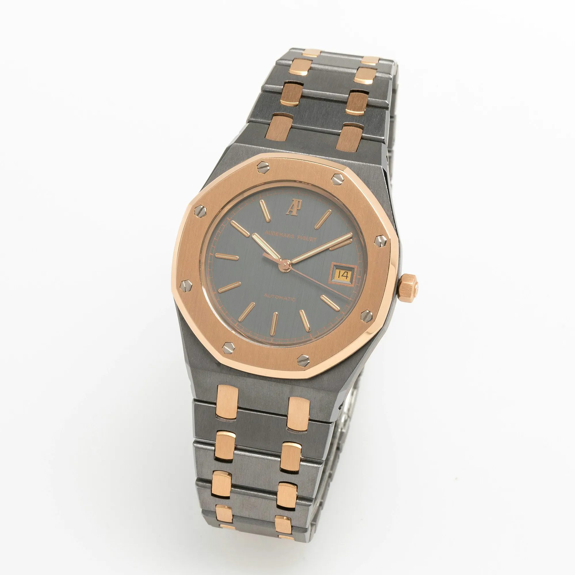 Audemars Piguet Royal Oak 14486TR 35mm Tantalum and rose gold Grey 3