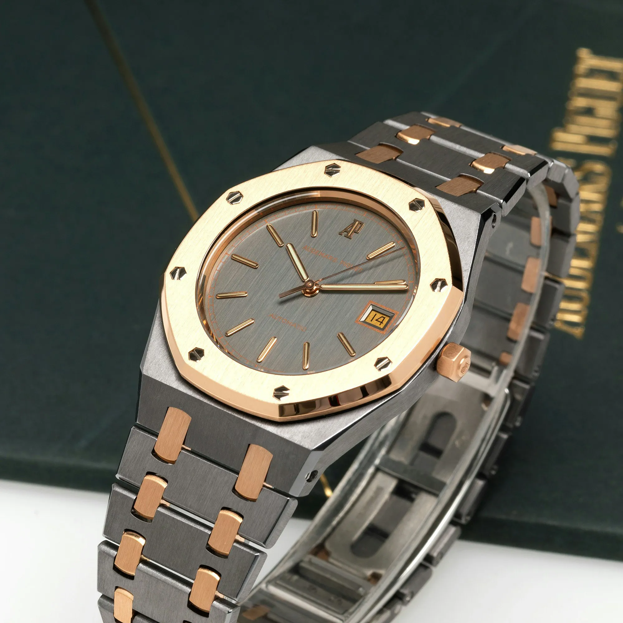 Audemars Piguet Royal Oak 14486TR 35mm Tantalum and rose gold Grey 19