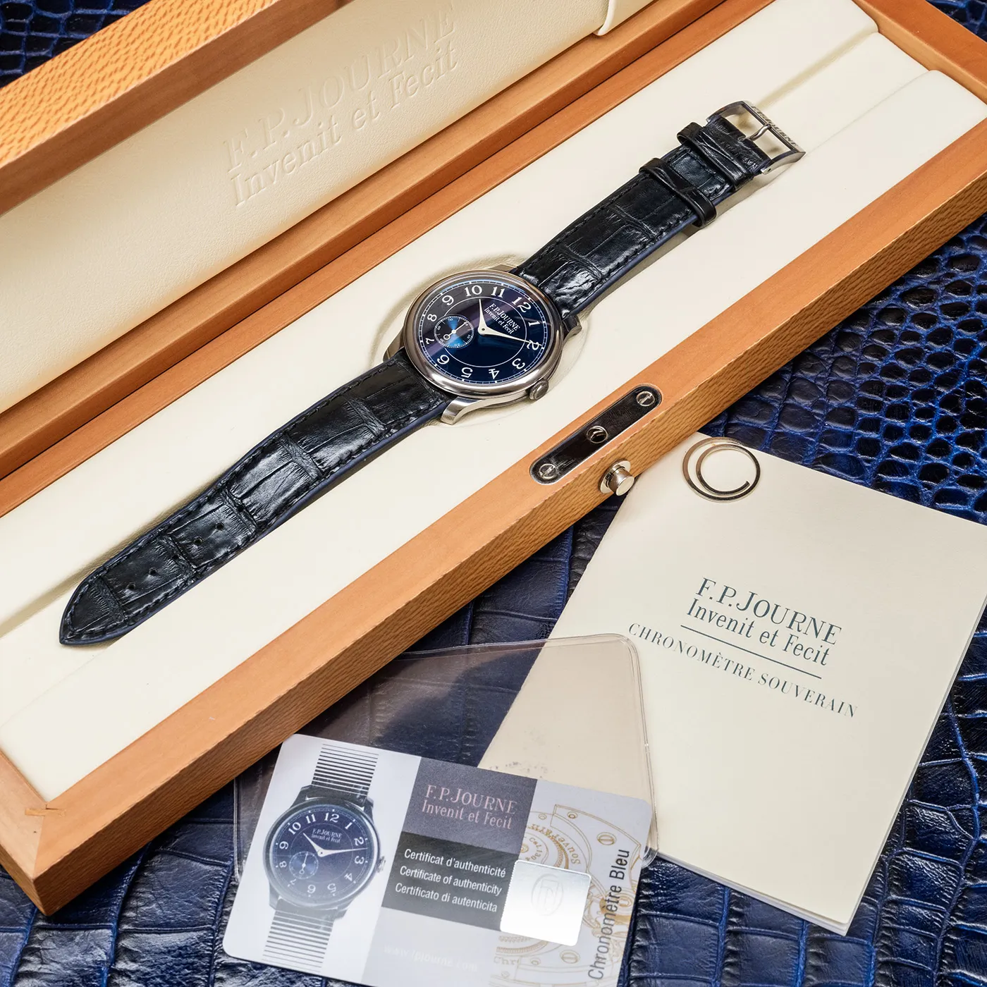 F.P. Journe Chronomètre 39.5mm Tantalum Blue 1