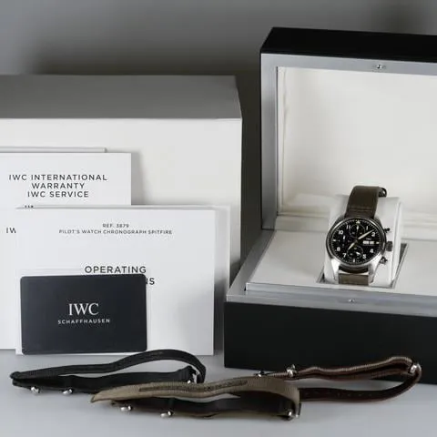 IWC Pilot IW387901 41mm Stainless steel Black 9