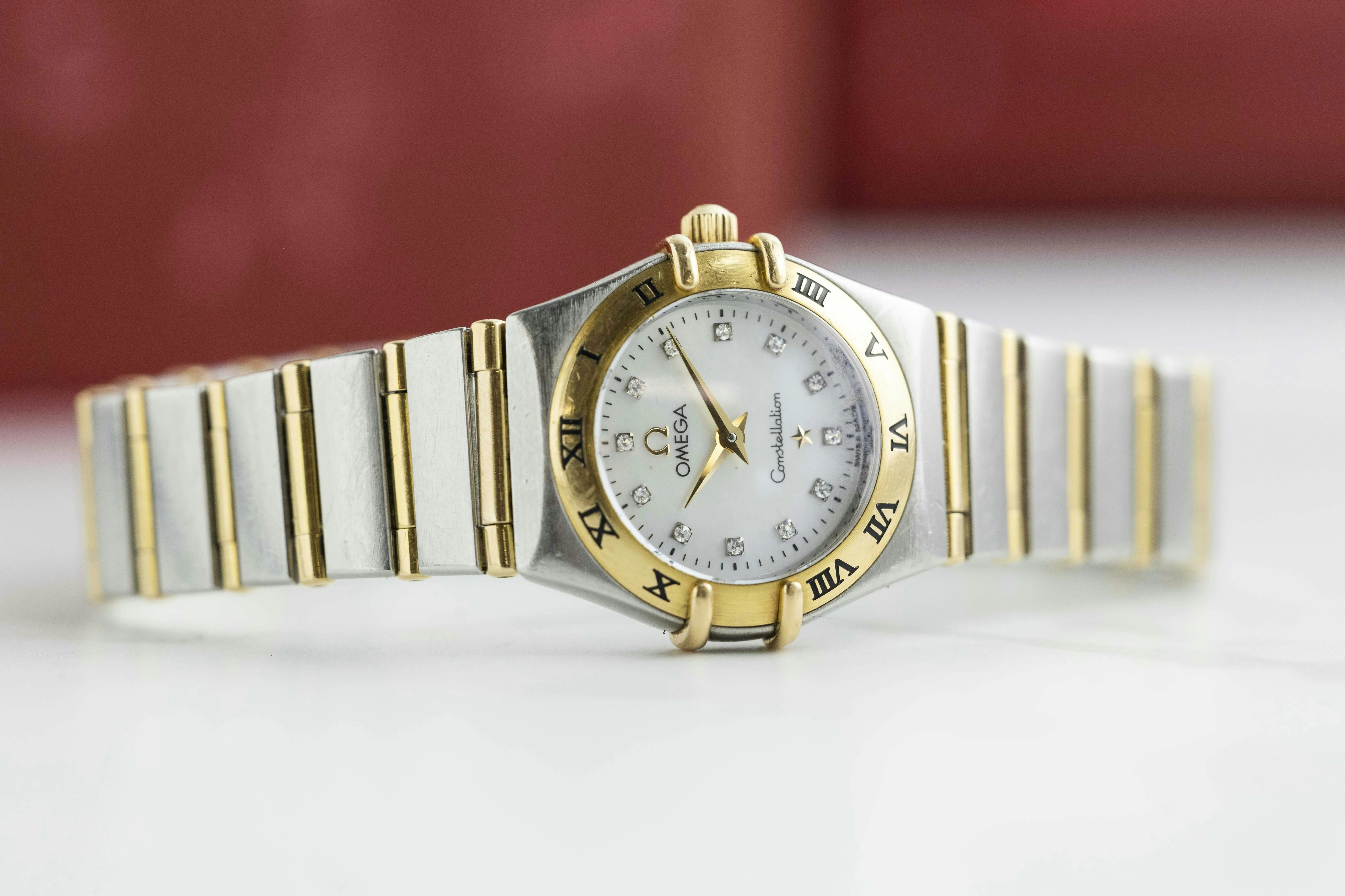 Omega Constellation 1262.75.00 22mm Yellow gold and stainless steel Mother-of-pearl 19