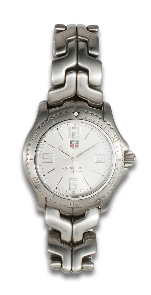 TAG Heuer Professional 42mm Stainless steel Silver