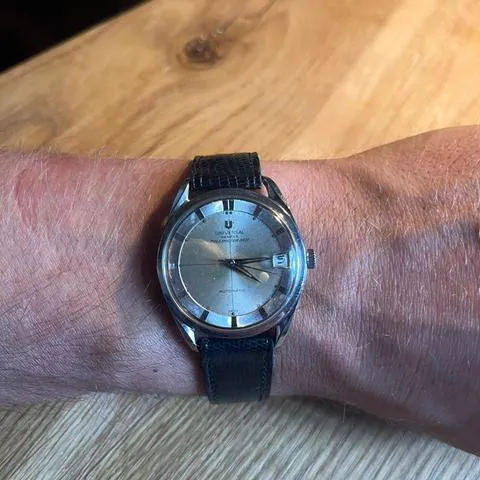 Universal Genève Polerouter 34mm Stainless steel 9