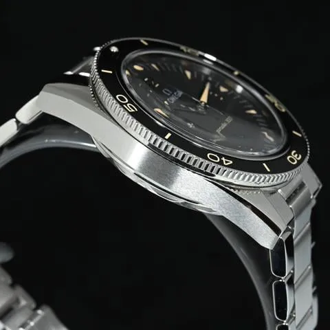 Omega Seamaster 300 234.30.41.21.01.001 41mm Stainless steel Black 4