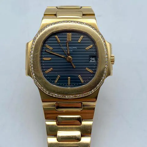 Patek Philippe Nautilus 3800 37.5mm Yellow gold Black