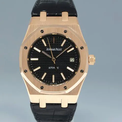 Audemars Piguet Royal Oak 15300OR 39mm Rose gold Black 1