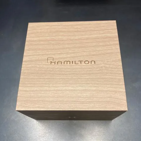 Hamilton Ventura H24535331 42.5mm Steel Black 6