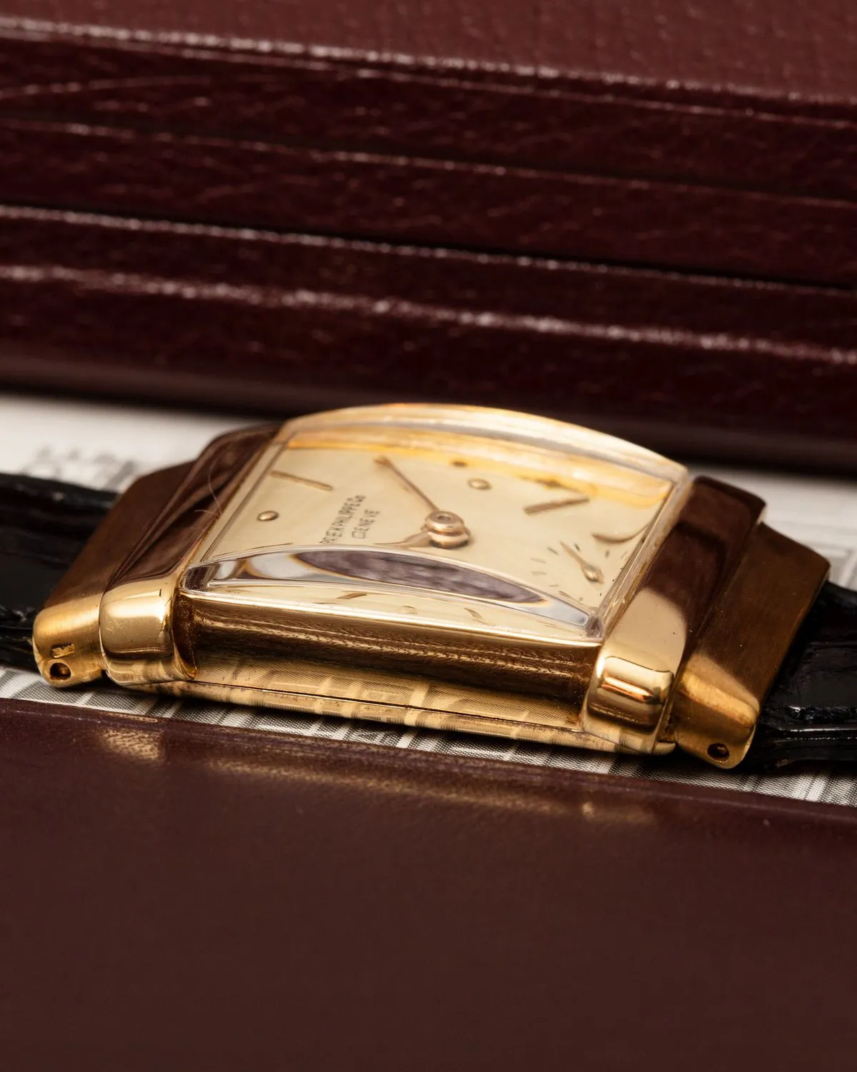 Patek Philippe Top Hat 1450 25mm Yellow gold 1