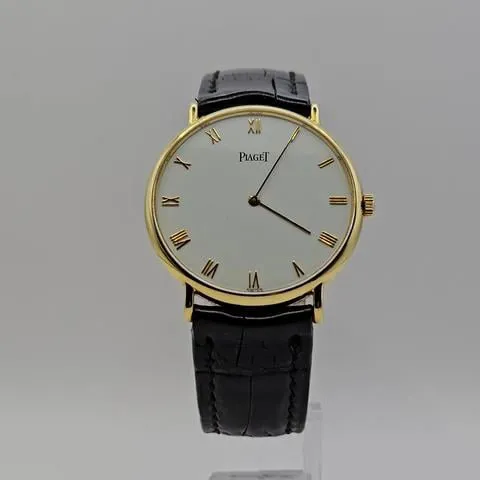 Piaget Altiplano 9035 32mm Yellow gold White