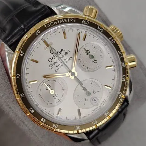 Omega Speedmaster 324.23.38.50.02.001 38mm Yellow gold and Stainless steel Silver