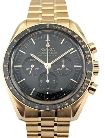 Omega Speedmaster Professional Moonwatch 310.60.42.50.10.001 42mm Yellow gold Green