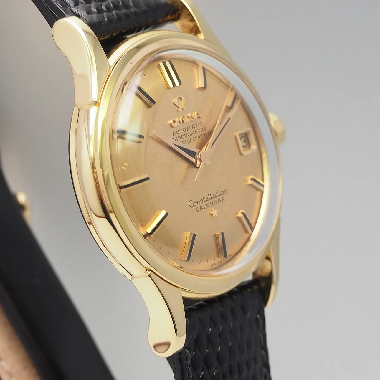 Omega Constellation Calendar 2954 35mm Yellow gold 3