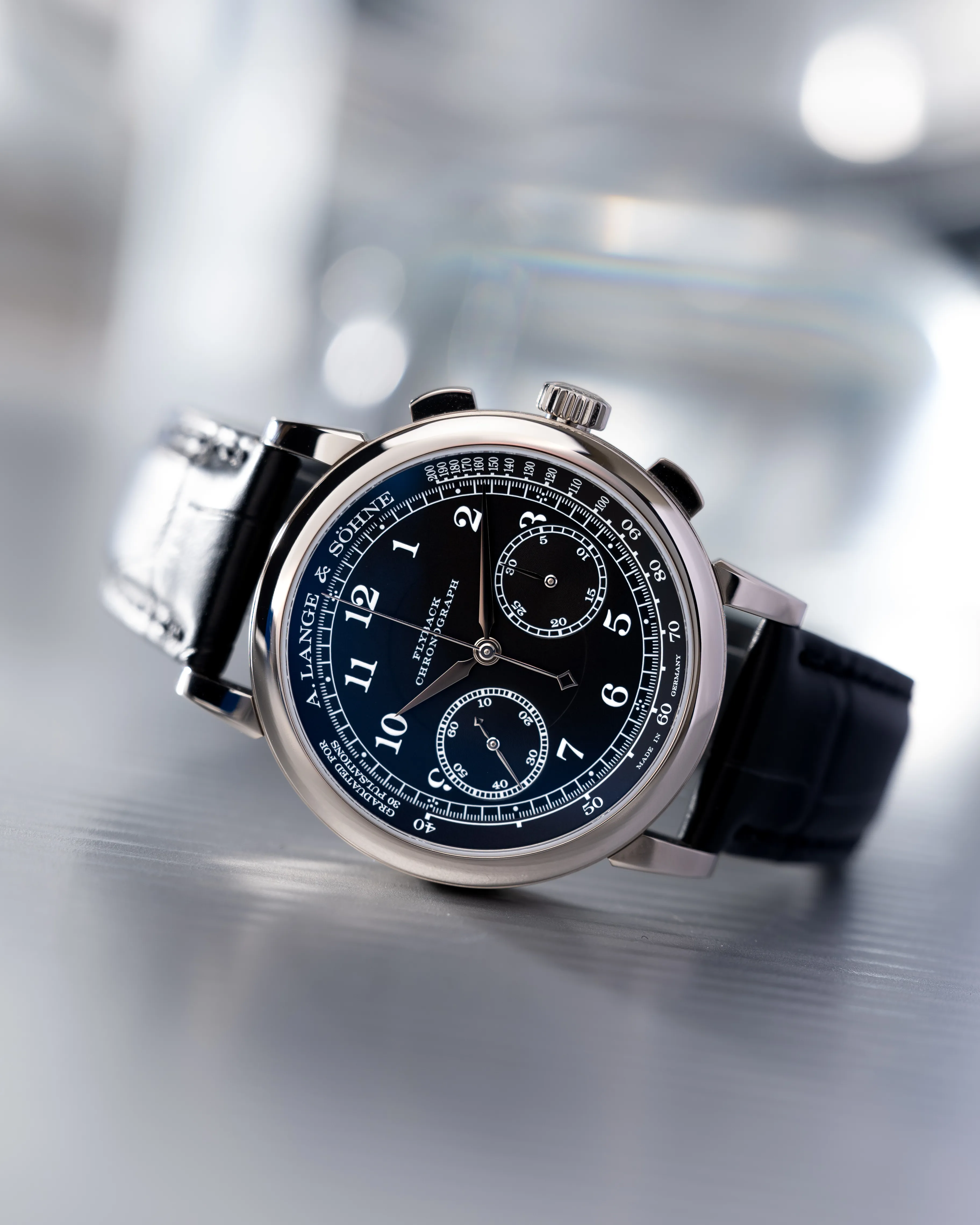 A. Lange & Söhne 1815 414.028 12.8mm White gold Black