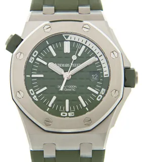 Audemars Piguet Royal Oak Offshore Diver 15710ST.OO.A052CA.01 Stainless steel Green