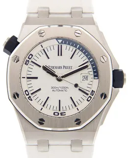 Audemars Piguet Royal Oak Offshore Diver 15710ST.OO.A010CA.01 Stainless steel White