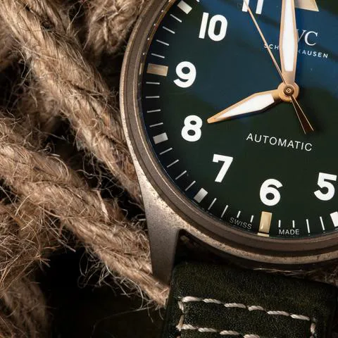 IWC Big Pilot IW329702 43mm Bronze Green 2