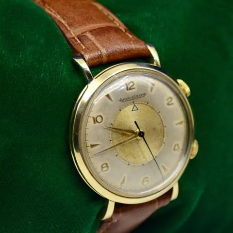 Jaeger-LeCoultre Memovox 34.5mm Yellow gold 3