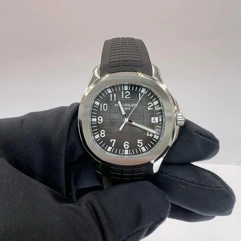 Patek Philippe Aquanaut 5167A-001 40mm Stainless steel Black