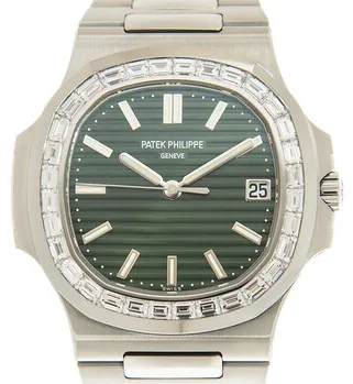 Patek Philippe Nautilus 5711/1300A-001 40mm Stainless steel Green