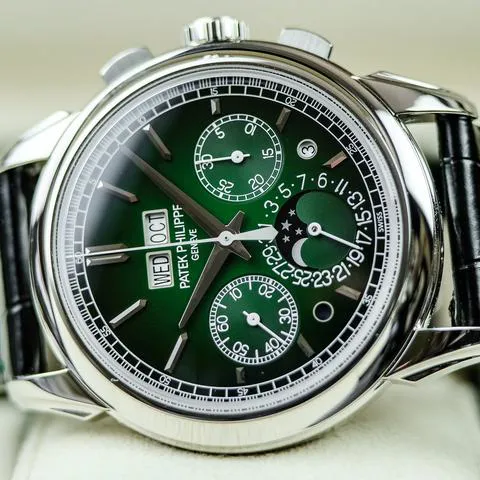 Patek Philippe Perpetual Calendar Chronograph 5270P-014 41mm Platinum Green 5