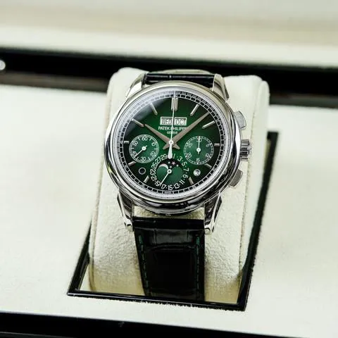 Patek Philippe Perpetual Calendar Chronograph 5270P-014 41mm Platinum Green 10