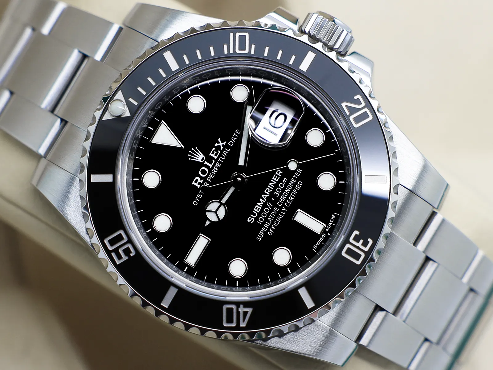 Rolex Submariner 116610LN 40mm Black