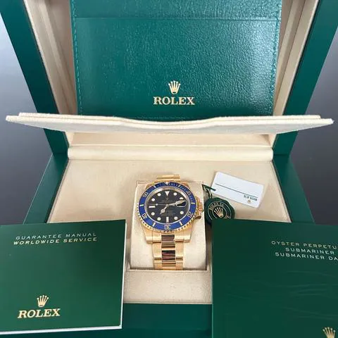 Rolex Submariner Date 116618LB 40mm Yellow gold Blue