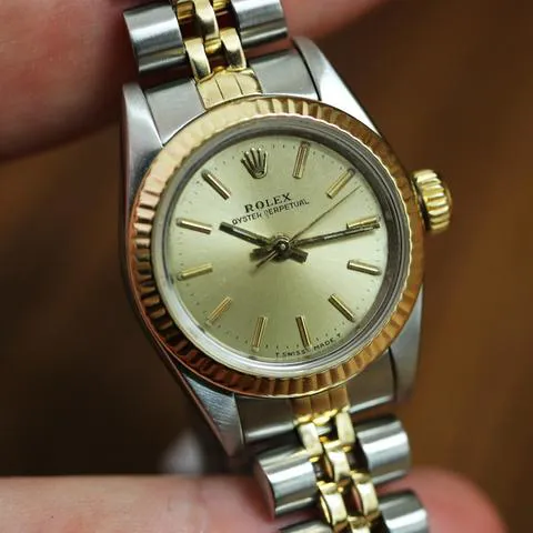 Rolex Oyster Perpetual 67193 26mm Yellow gold and Stainless steel Champagne