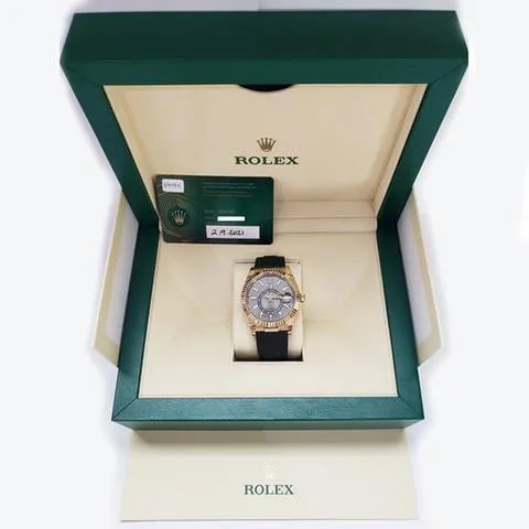 Rolex Sky-Dweller 326235 42mm Rose gold Gray 1