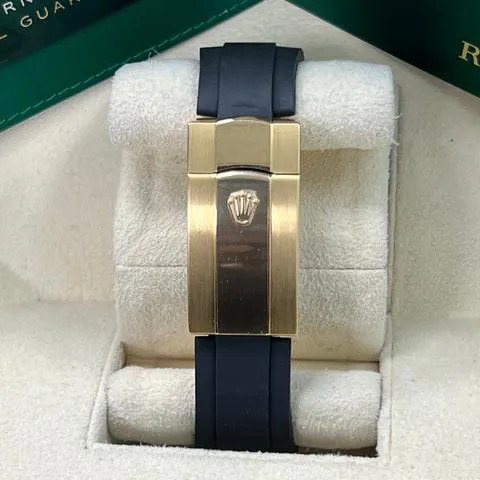 Rolex Sky-Dweller 326238 42mm Yellow gold Champagne 6