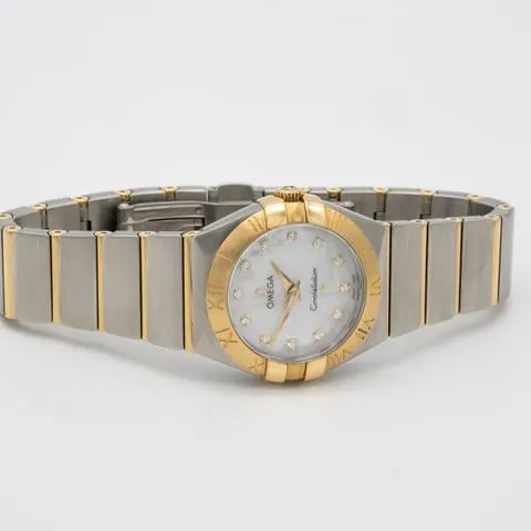 Omega Constellation 795.1011 28mm Yellow gold and Stainless steel Mother-of-pearl 4