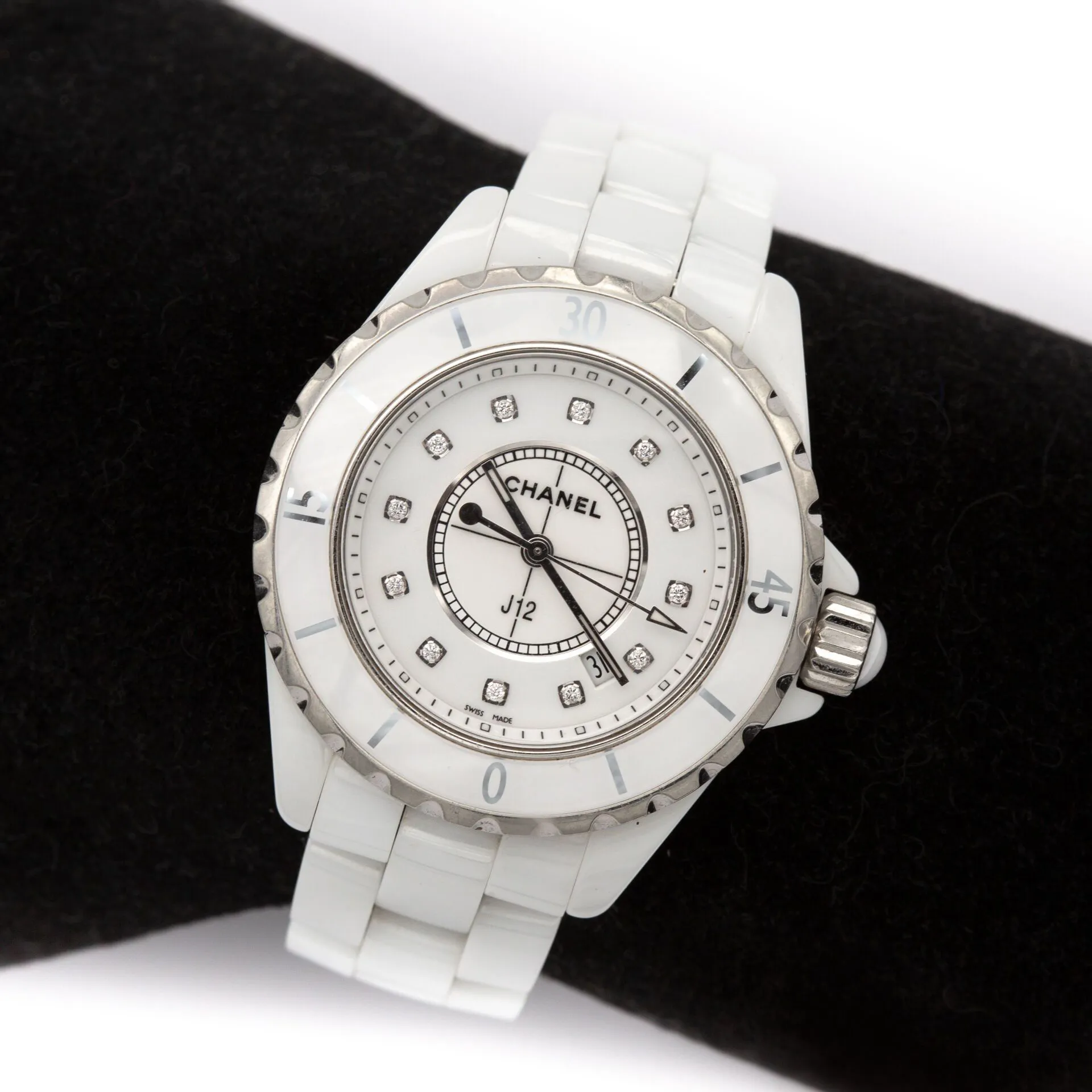 Chanel J12 J12 32mm Ceramic and Stainless steel