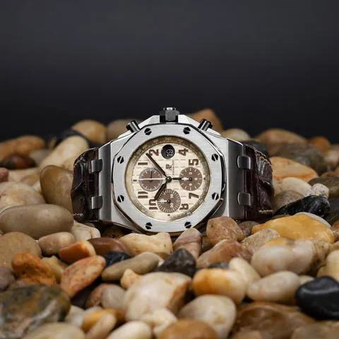 Audemars Piguet Royal Oak Offshore 26470ST.OO.A801CR.01 42mm Stainless steel Beige