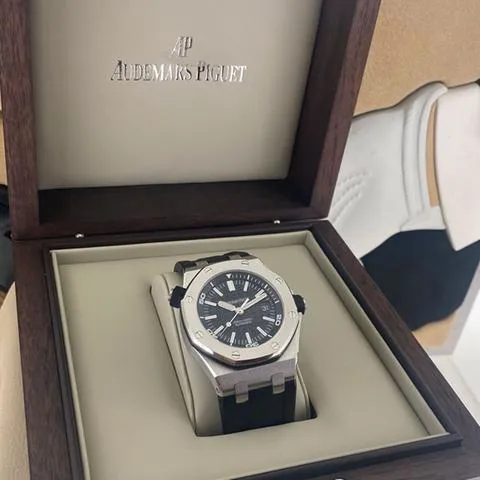 Audemars Piguet Royal Oak Offshore Diver 15703ST.OO.A002CA.01 42mm Stainless steel Black 7