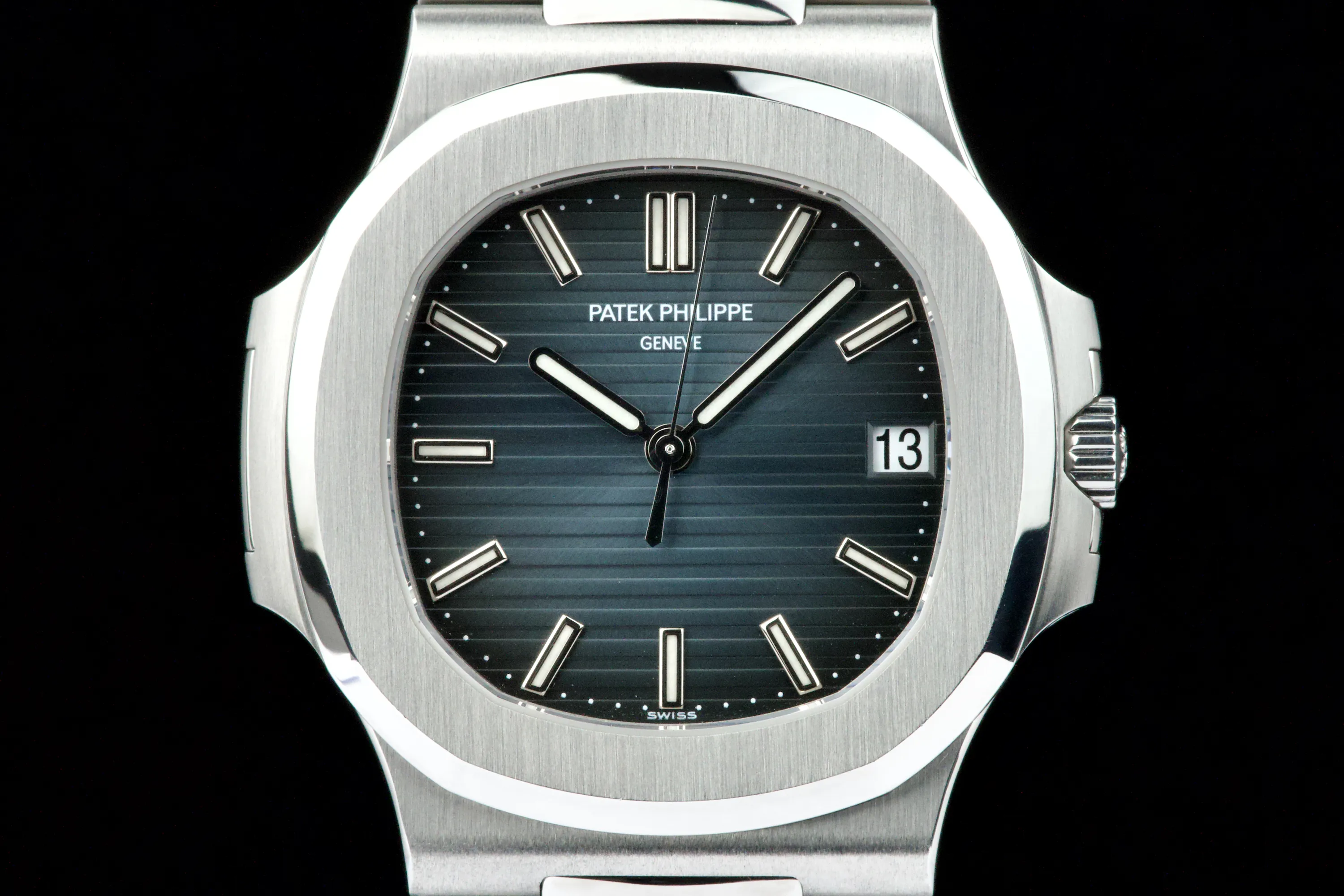 Patek Philippe Nautilus 5711 40mm Stainless steel Blue