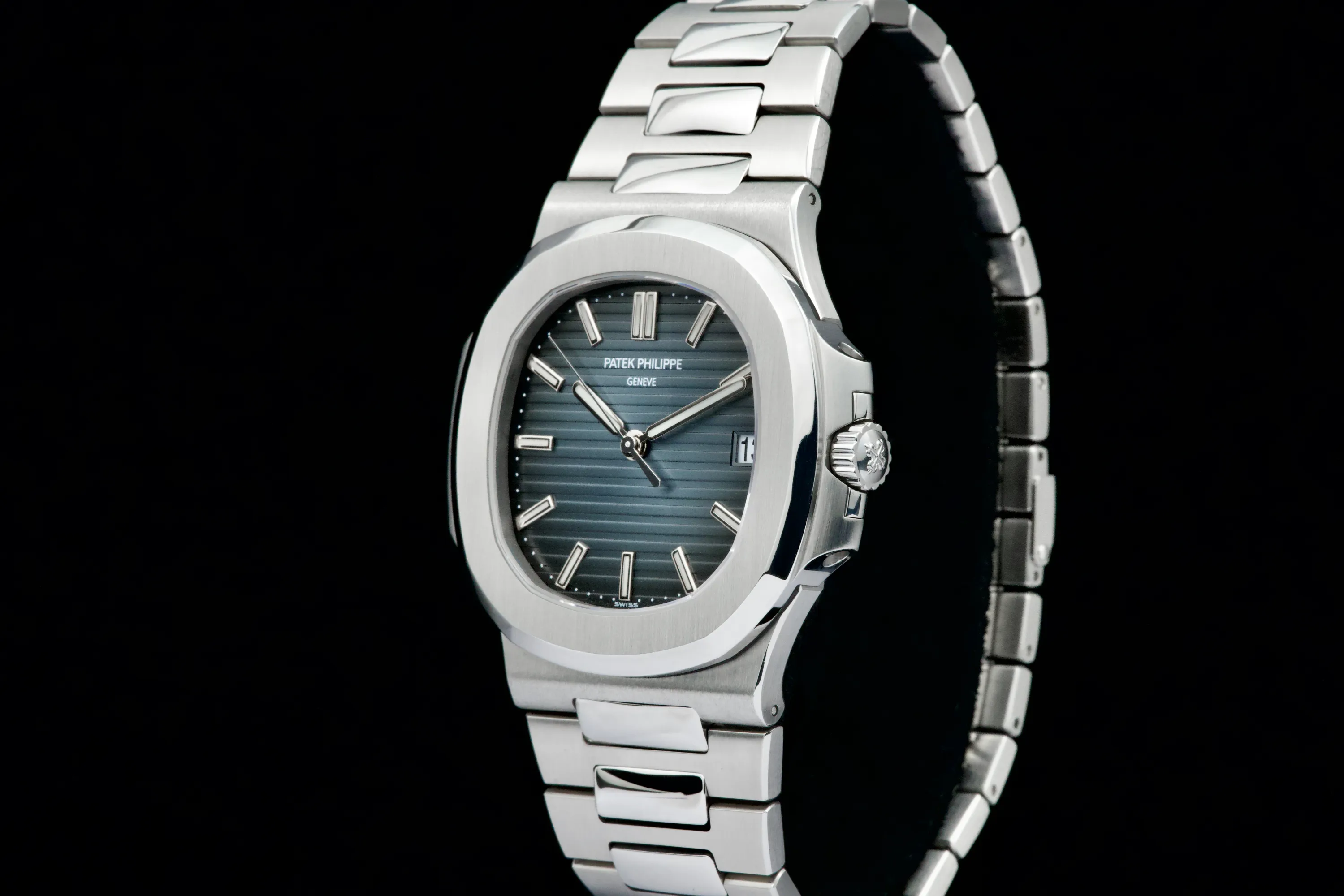 Patek Philippe Nautilus 5711 40mm Stainless steel Blue 1