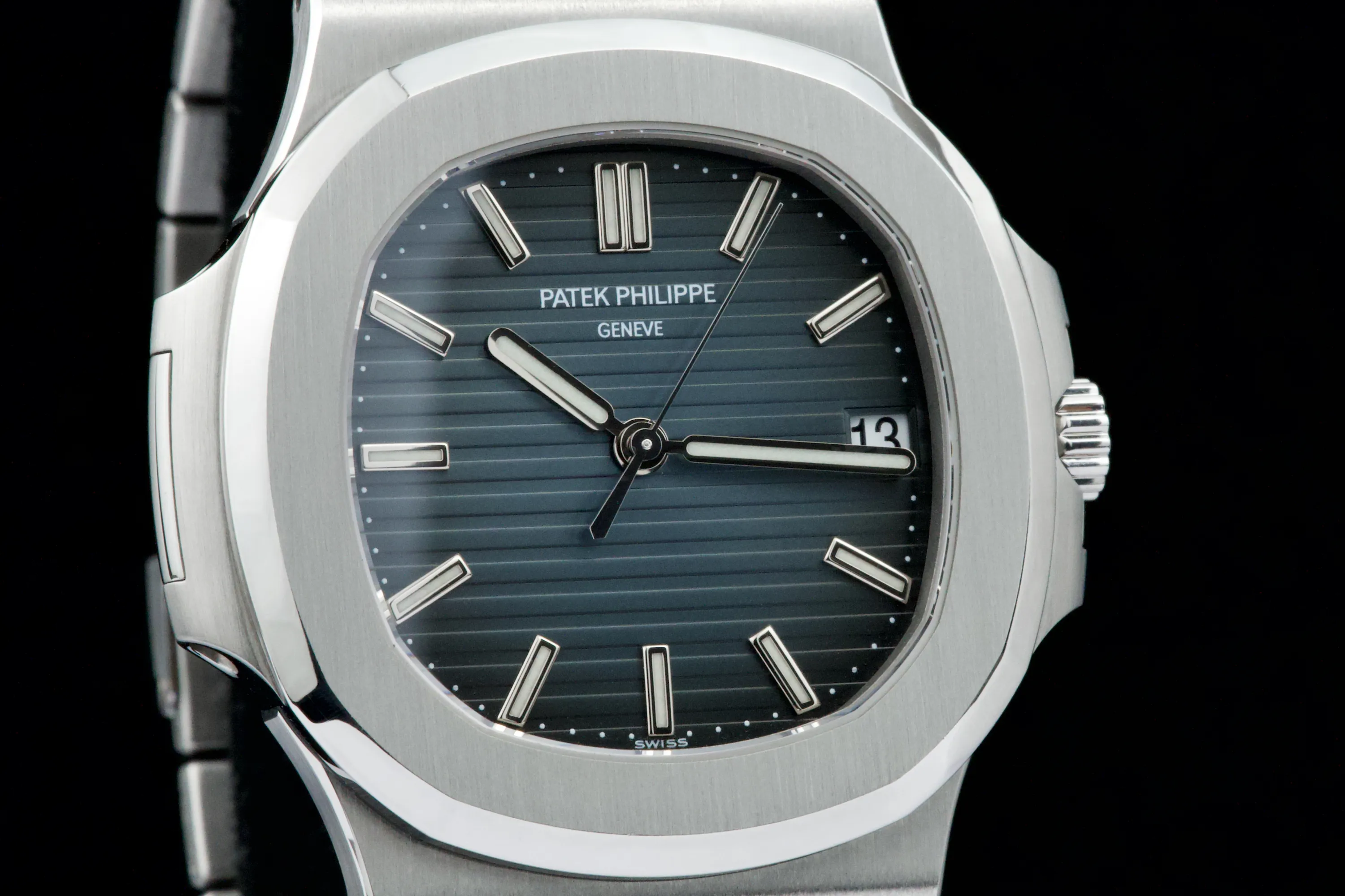 Patek Philippe Nautilus 5711 40mm Stainless steel Blue 6