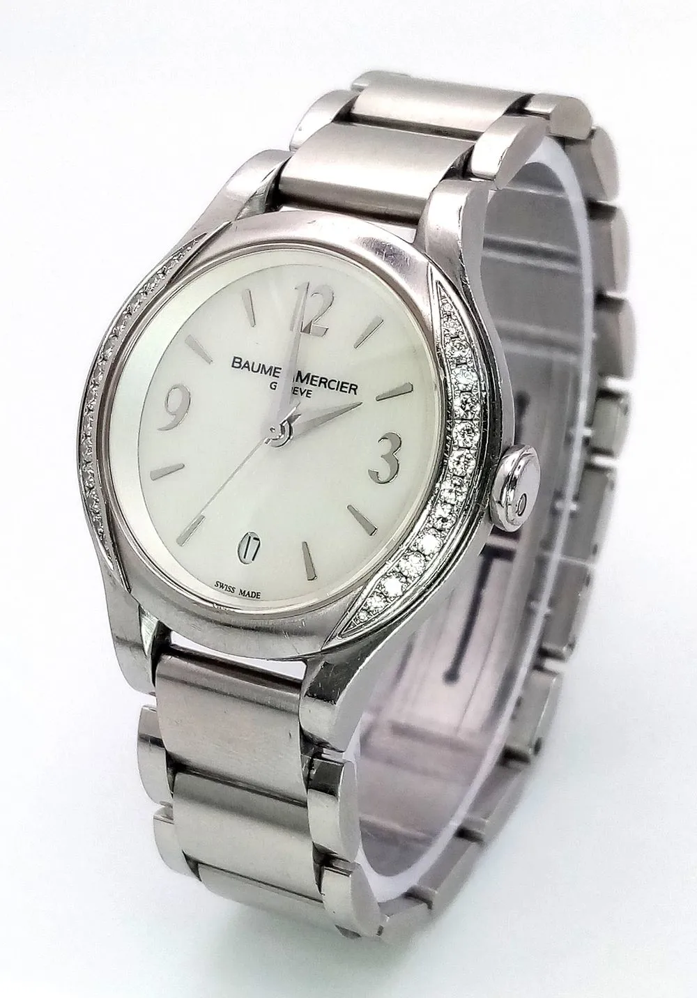 Baume & Mercier 30mm Stainless steel and Diamond