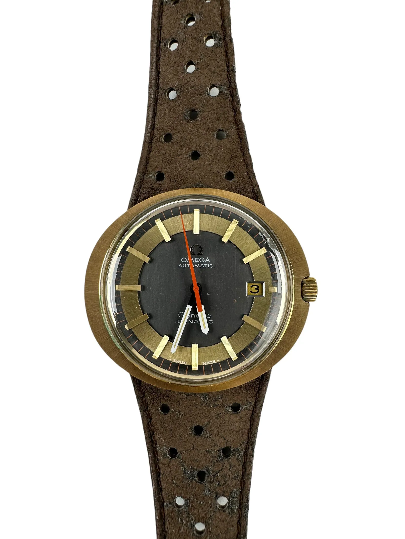 Omega Dynamic nullmm Gold Tone Brown and gold
