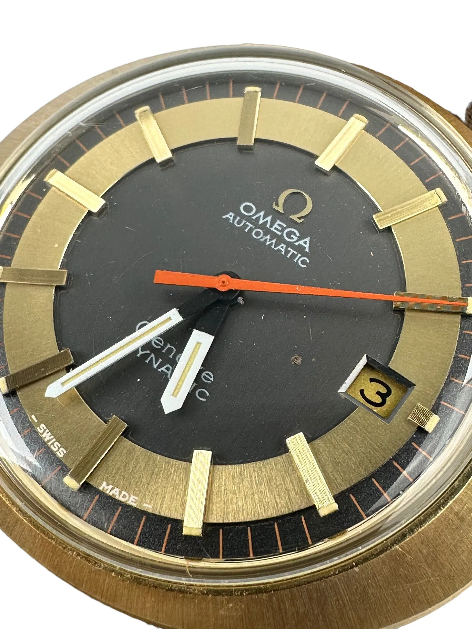 Omega Dynamic nullmm Gold Tone Brown and gold 2