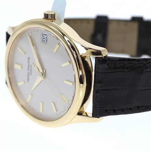 Patek Philippe Calatrava 3998J-001 34mm 4