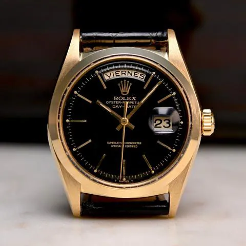 Rolex Day-Date 36 1802 Yellow gold Black