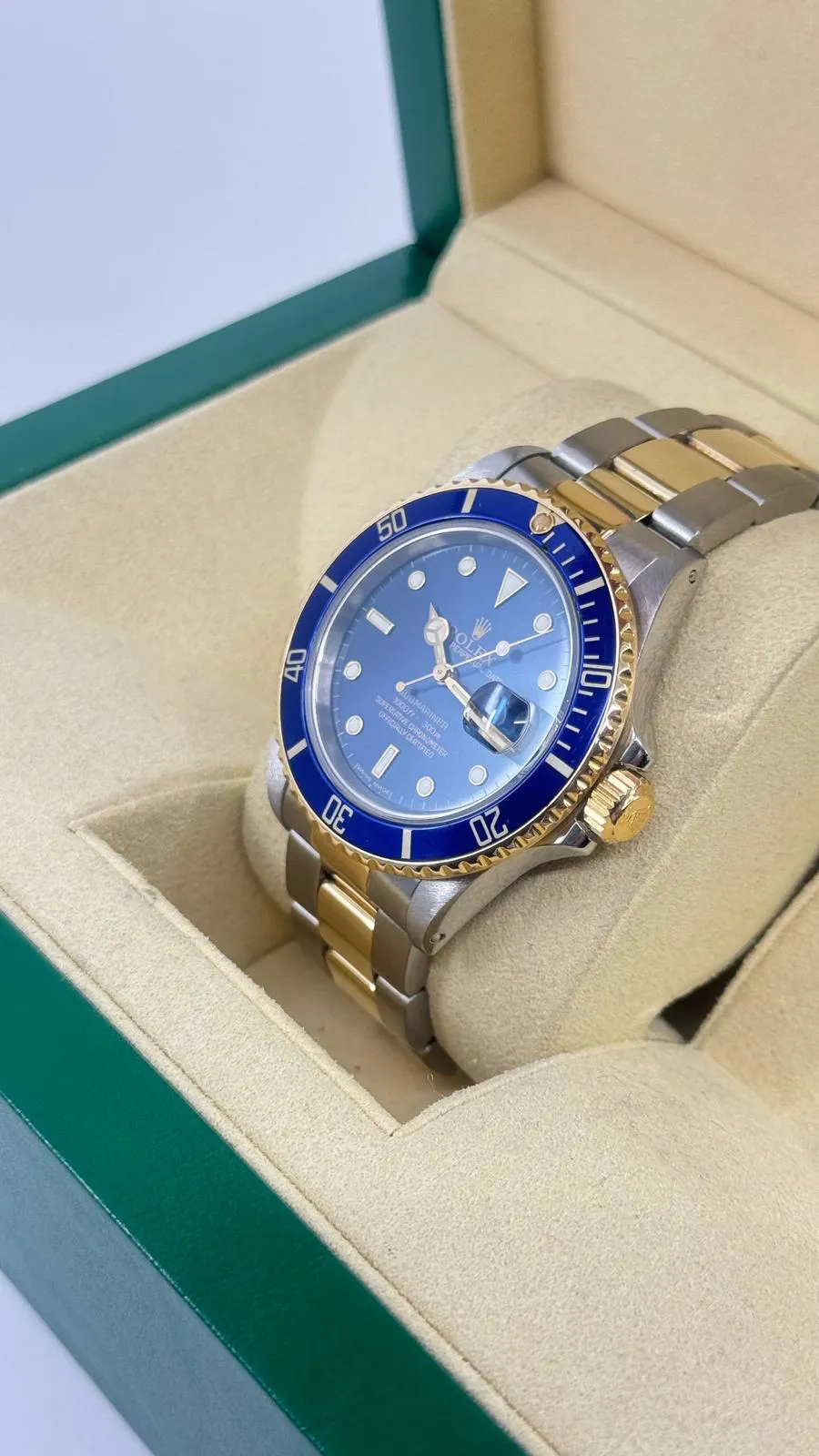 Rolex Submariner 16803 40mm Yellow gold and Stainless steel 1