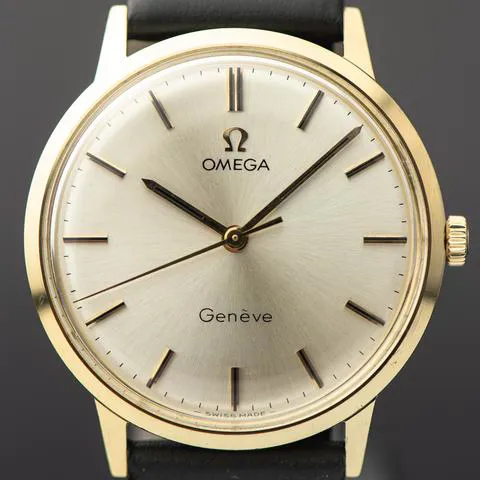 Omega Genève 131.041 33.5mm Yellow gold Champagne